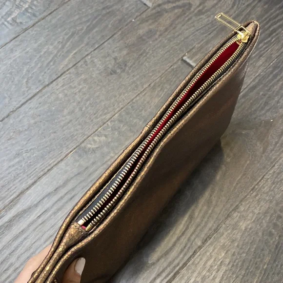 STUNNING LANVIN BRONZE LEATHER OVERSIZED POUCH WRISTLET FLAWLESS - Picture 5 of 5